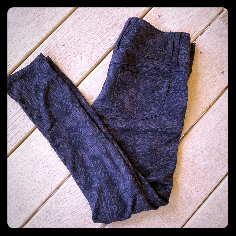 Floral Lace Print Skinny Pants